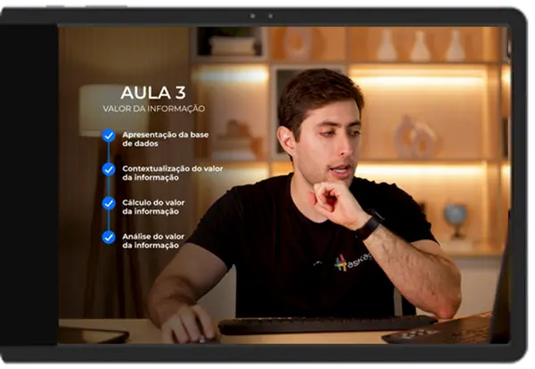 Alon numa aula da Pós-Graduação
